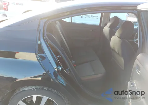 2022 Nissan Versa 1.6 Sr Xtronic Cvt z USA, uszkodzony, nr VIN 3N1CN8FV0NL856427